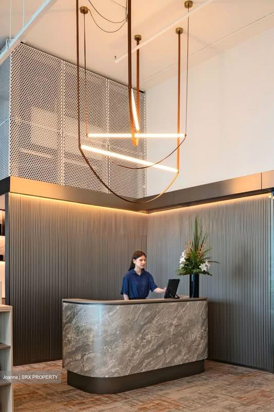 Arc 380 (D8), Office #532107821